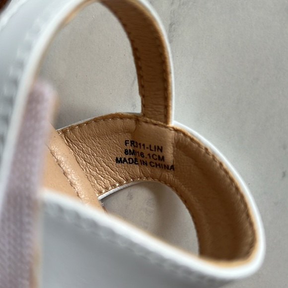 Toddler girl sandals - Picture 3 of 3